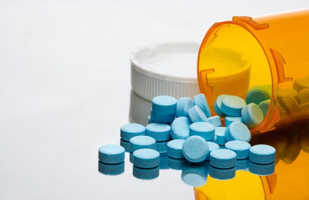 PIF: Ανεβαίνουν οι τόνοι στο χώρο του φαρμάκου – Τα αδιέξοδα