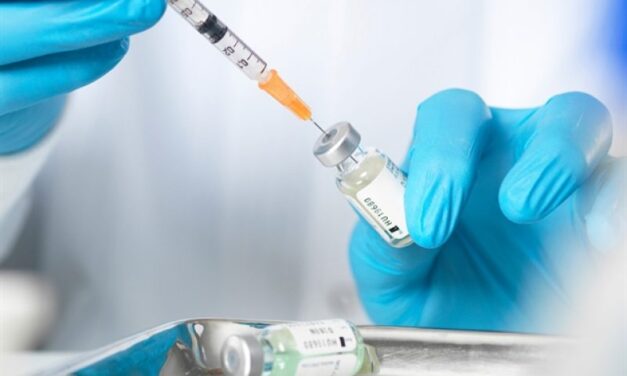 Ένωση Πνευμονολόγων Ελλάδας: Τι πρέπει να γνωρίζουμε για τα εμβόλια γρίπης και πνευμονιόκοκκου