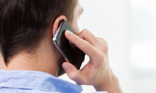 Κινητά τηλέφωνα και καρκίνος: Νέα μελέτη δείχνει ότι η ακτινοβολία αυξάνει τον κίνδυνο